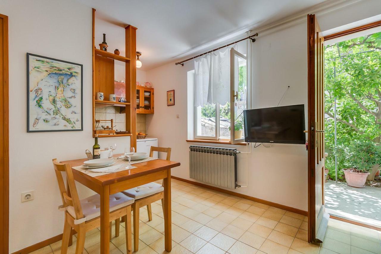 Apartman Pia マリ・ロシニュ エクステリア 写真