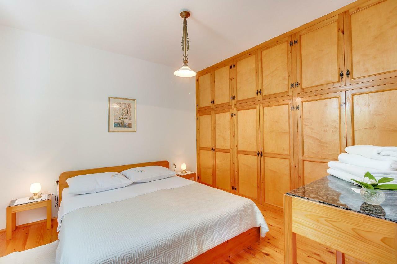 Apartman Pia マリ・ロシニュ エクステリア 写真