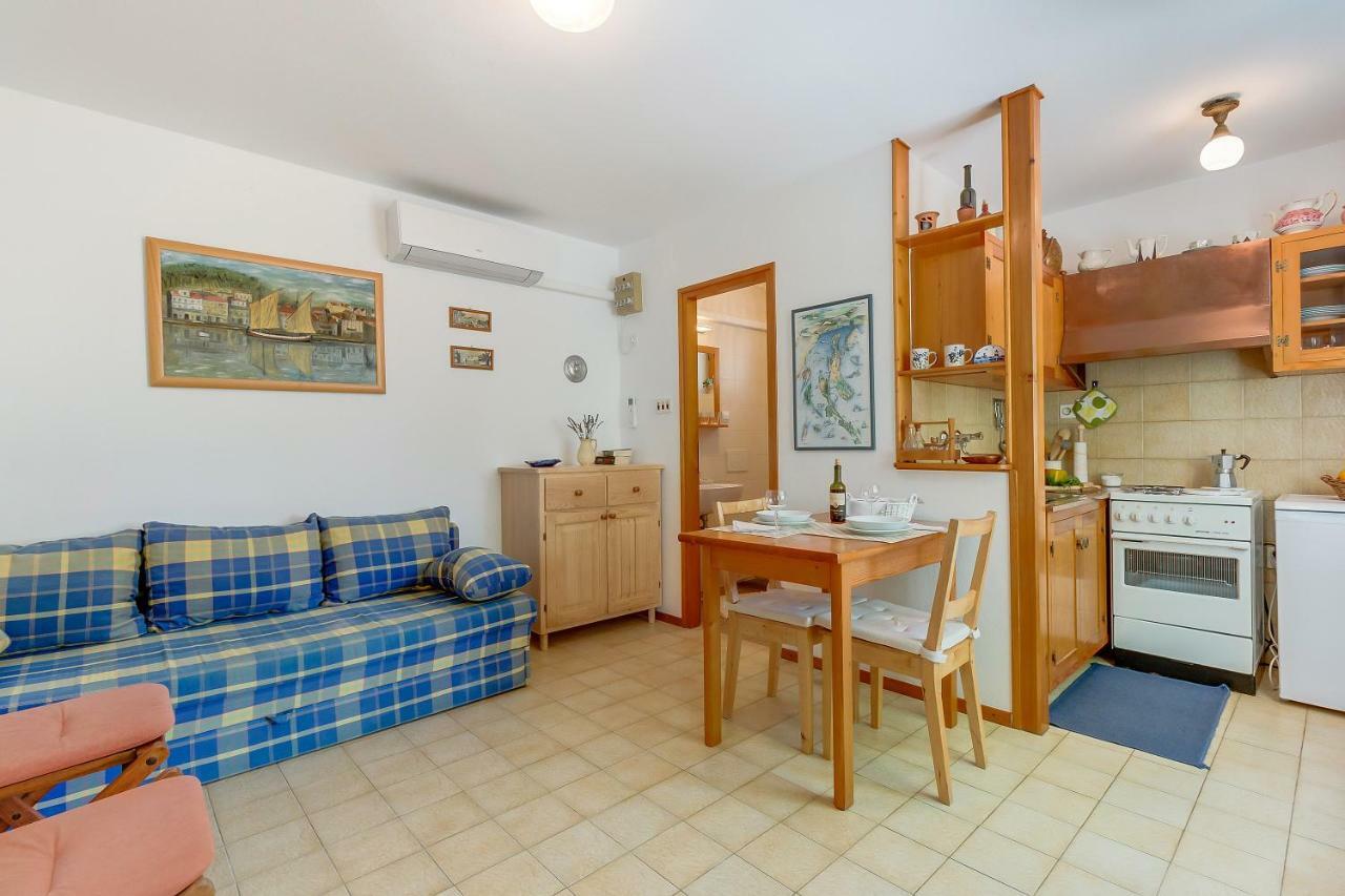 Apartman Pia マリ・ロシニュ エクステリア 写真