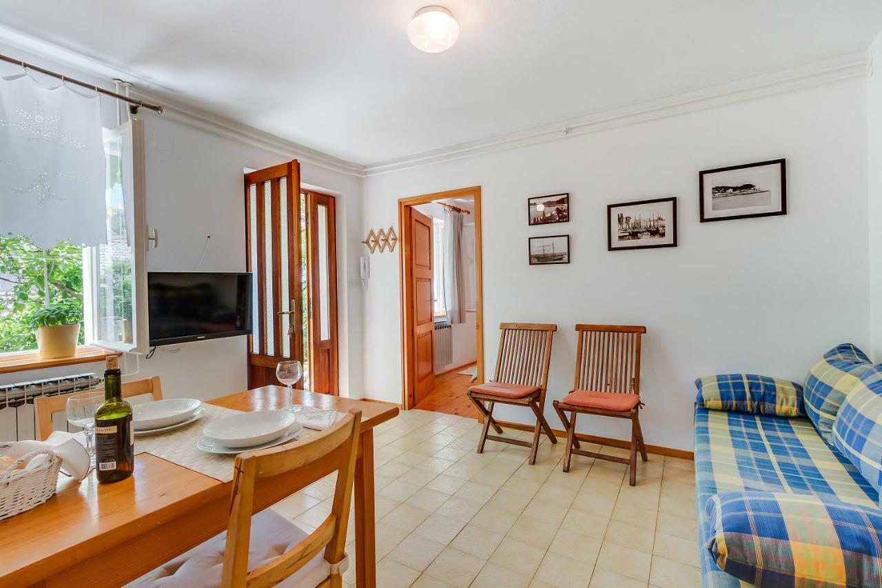 Apartman Pia マリ・ロシニュ エクステリア 写真